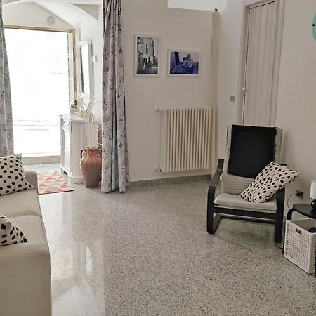 B&B Sotto L'Arco Гравина-ин-Пулья Экстерьер фото