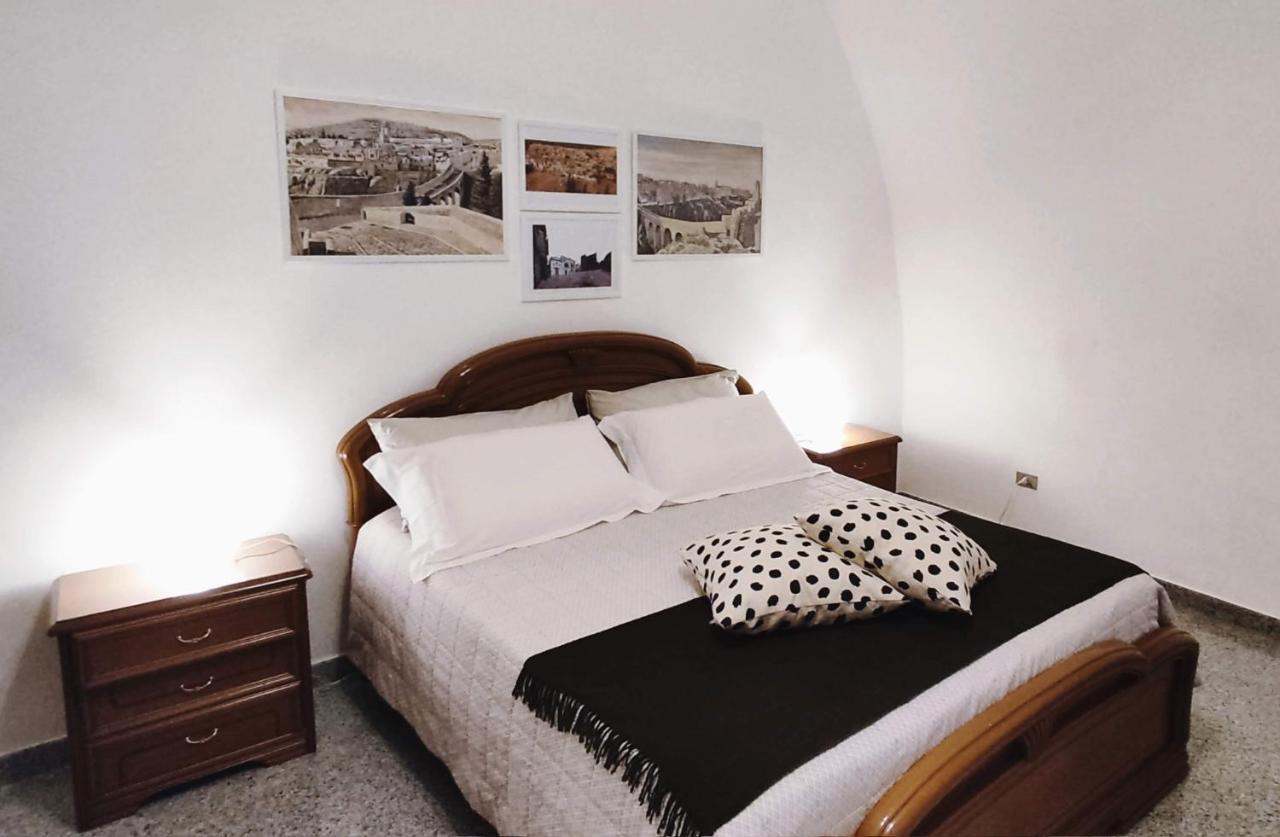 B&B Sotto L'Arco Гравина-ин-Пулья Экстерьер фото