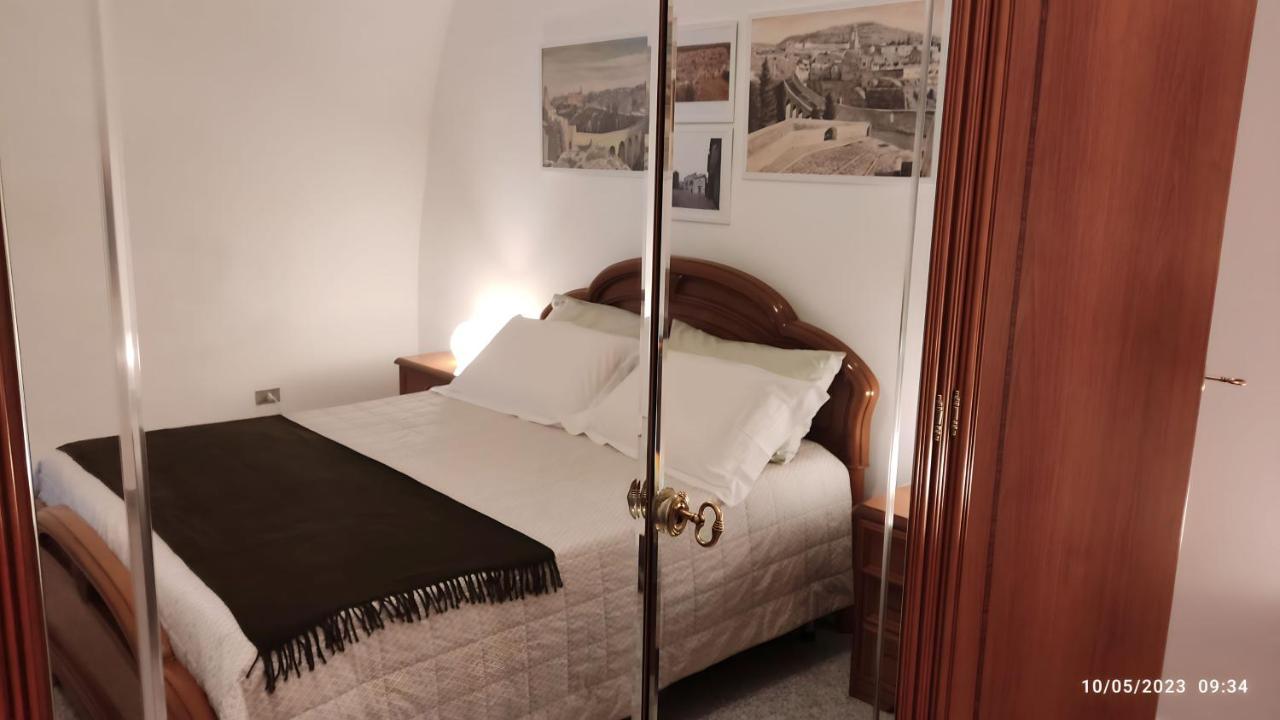 B&B Sotto L'Arco Гравина-ин-Пулья Экстерьер фото